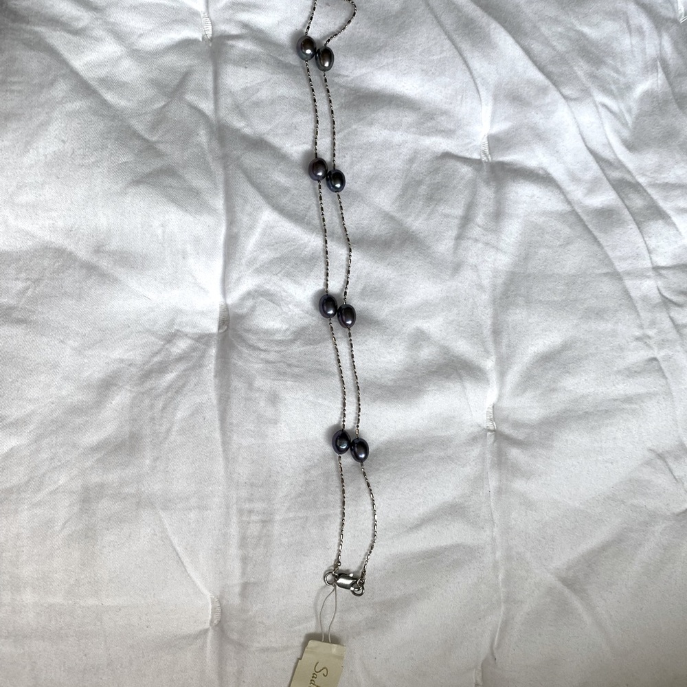 NWT Sadie Green silver and black pearl necklace